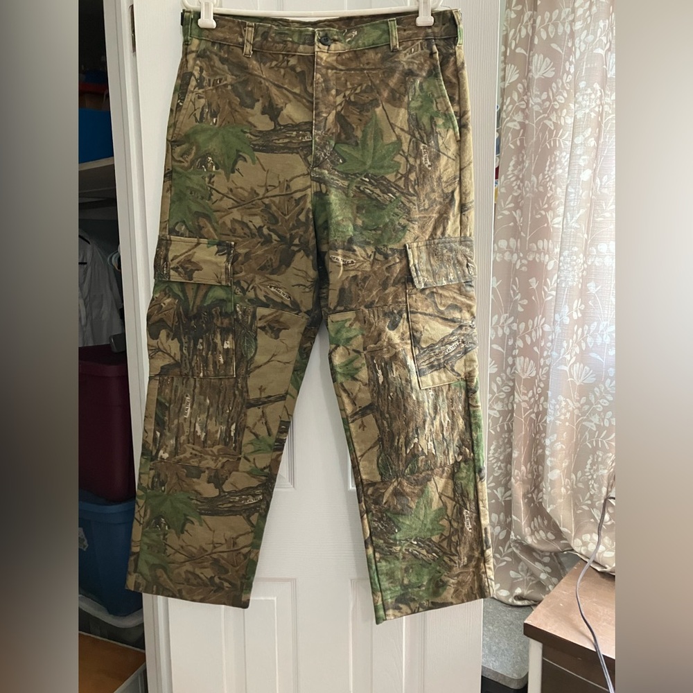 Gander Mountain Camouflage Cargo Pants - Green and Tan